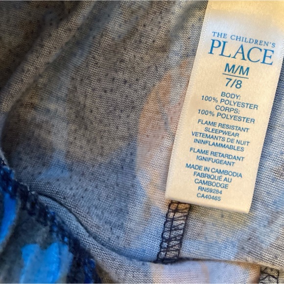 Boys The Children’s Place Pajamas - Picture 3 of 3
